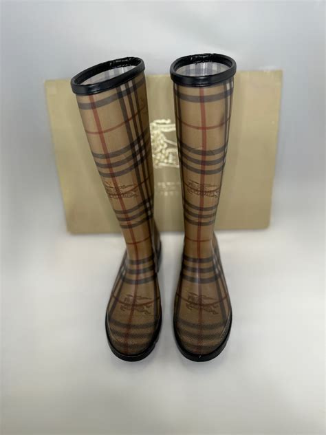 fake burberry pattern rain boots|burberry rain boots outlet.